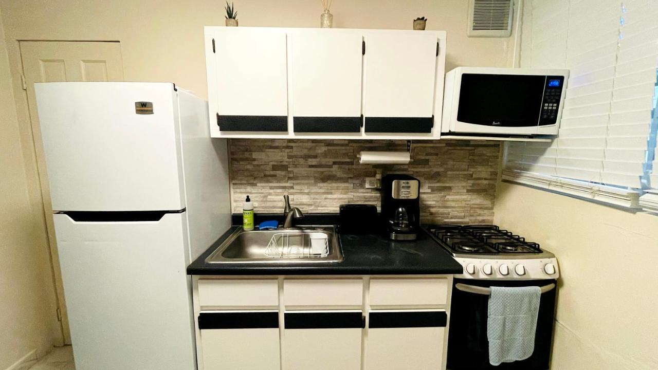 Homey Escape With Patio Access And Free Laundry Ponce Extérieur photo